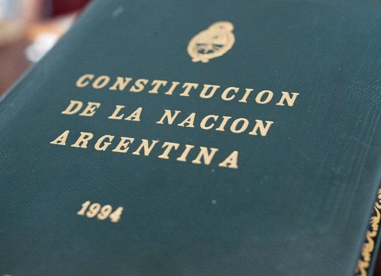 ¿Qué es el DNU en Argentina en 2025?