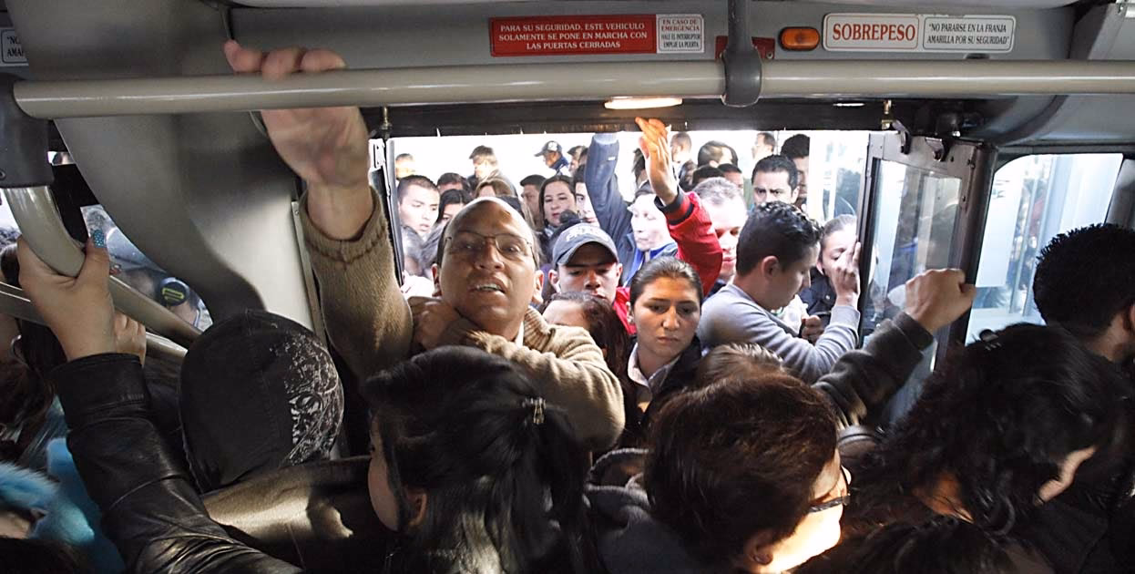 ¿Qué significan los colores del TransMilenio?