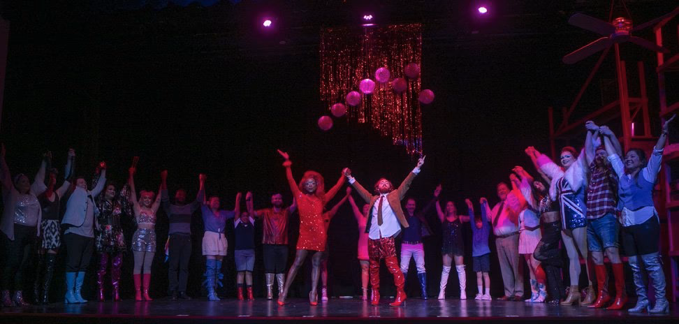Are the dancers in Kinky Boots drag queens?